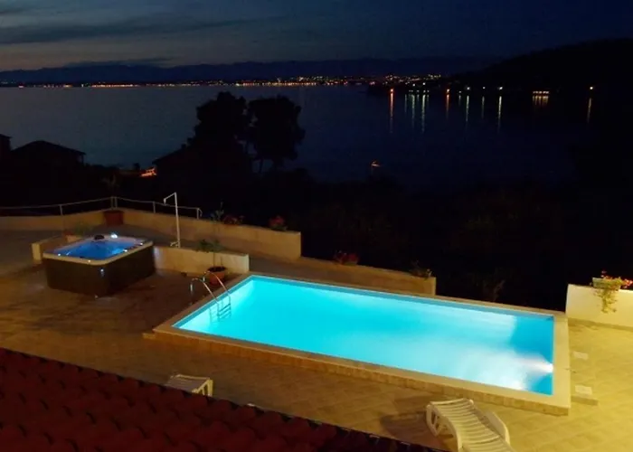 Quadruple 14083a Kali